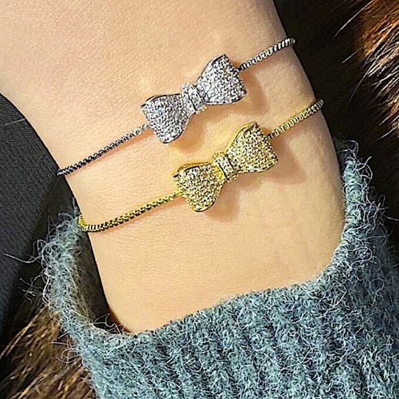 Gold Plated Bow Knot Bracelet - Picture 2 of 3